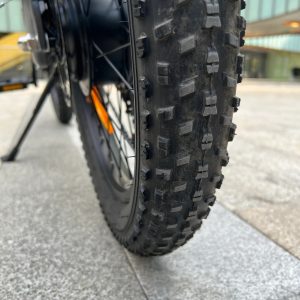 VAKOLE VT4 Fat Bike couleur Gris 250W – Image 17